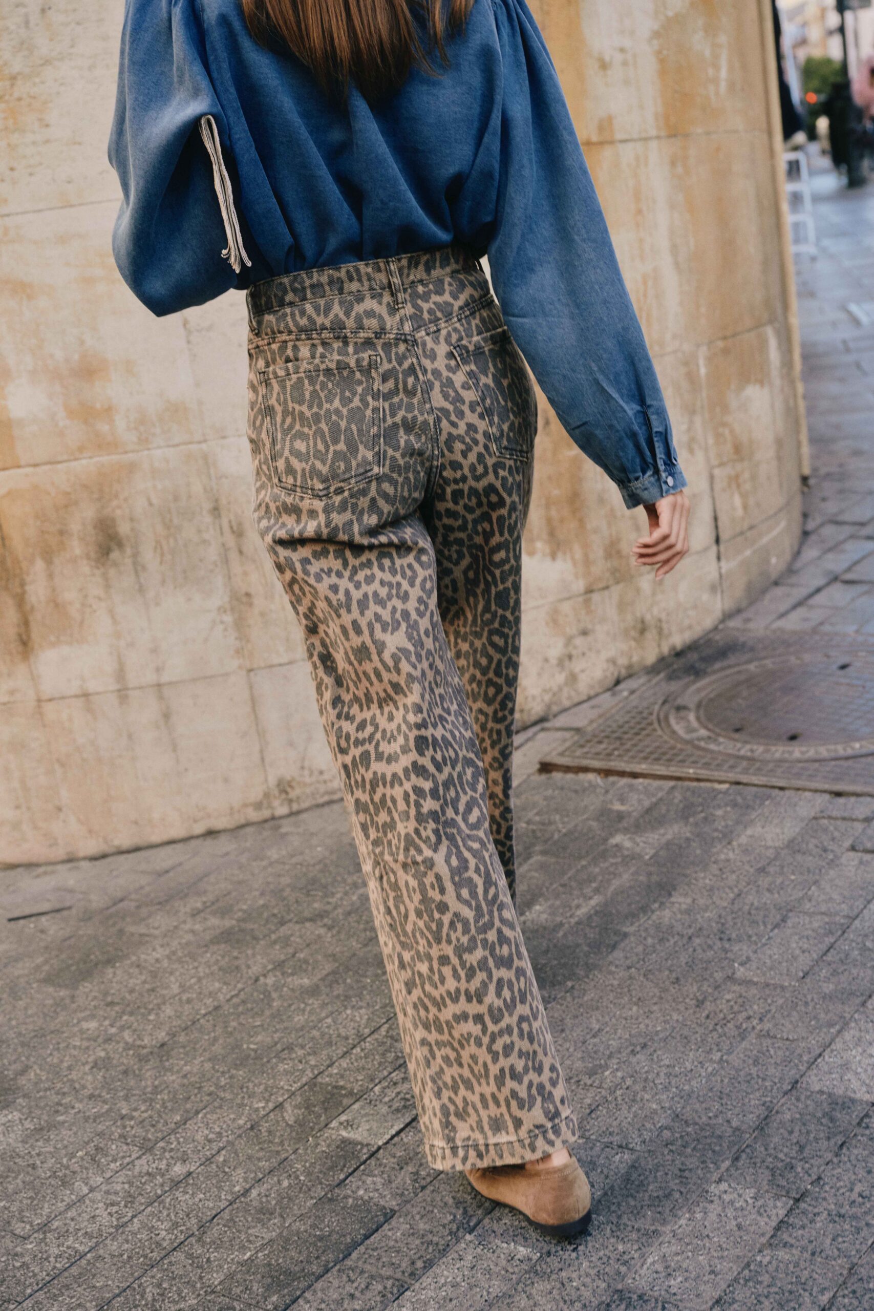 jean-quinn-leopard-sahoma-16 Jean léopard taille haute à jambes larges | Sahoma