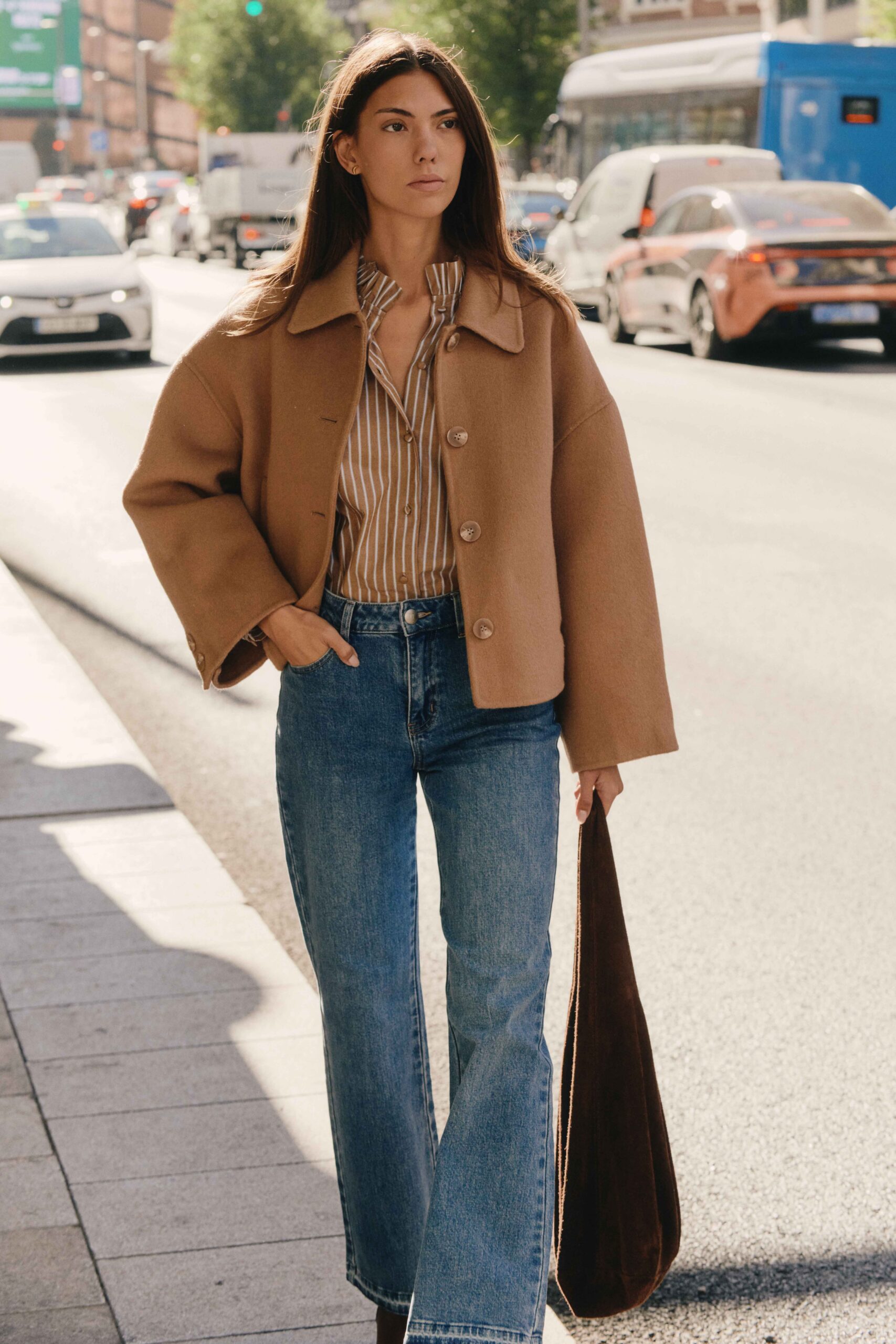 manteau-court-senan-camel-sahoma-13 Veste - manteau de femme court camel | laine et cahemire | élégant - parfait pour la mi-saison | Sahoma
