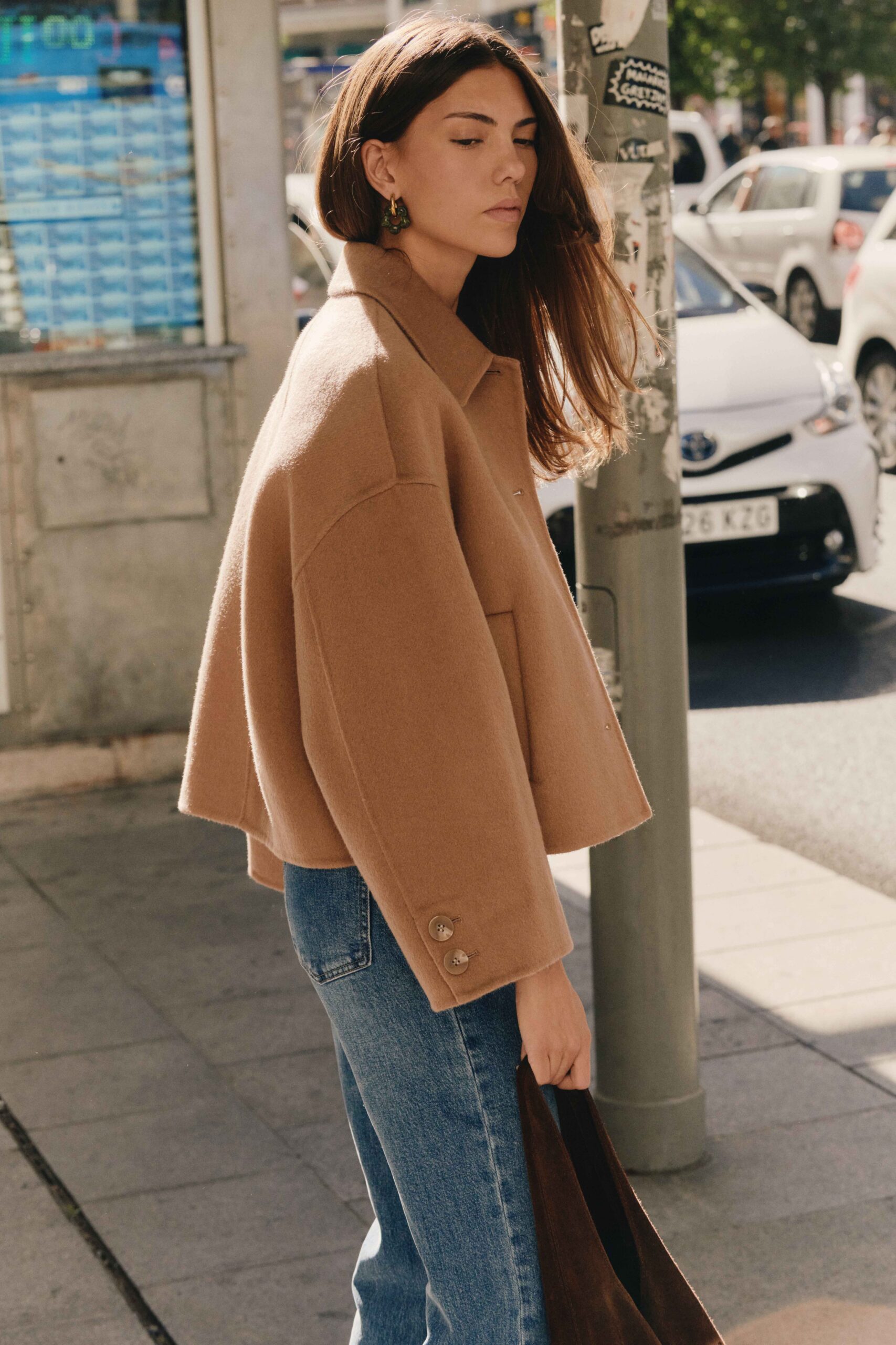 manteau-court-senan-camel-sahoma-21 Veste - manteau de femme court camel | laine et cahemire | élégant - parfait pour la mi-saison | Sahoma