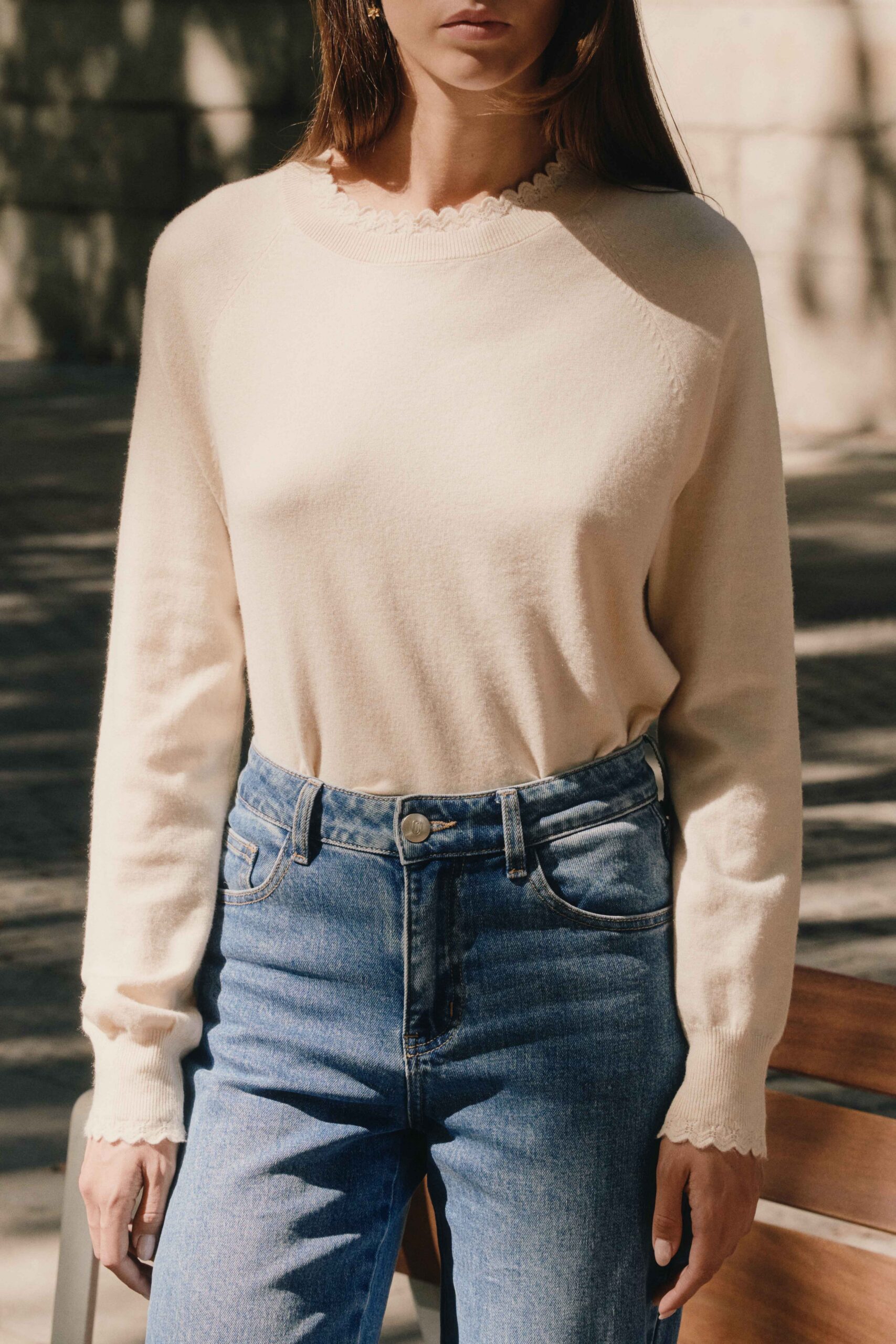 pull-ari-beige-sahoma-8 Pull fin beige en maille douce avec cachemire | Sahoma