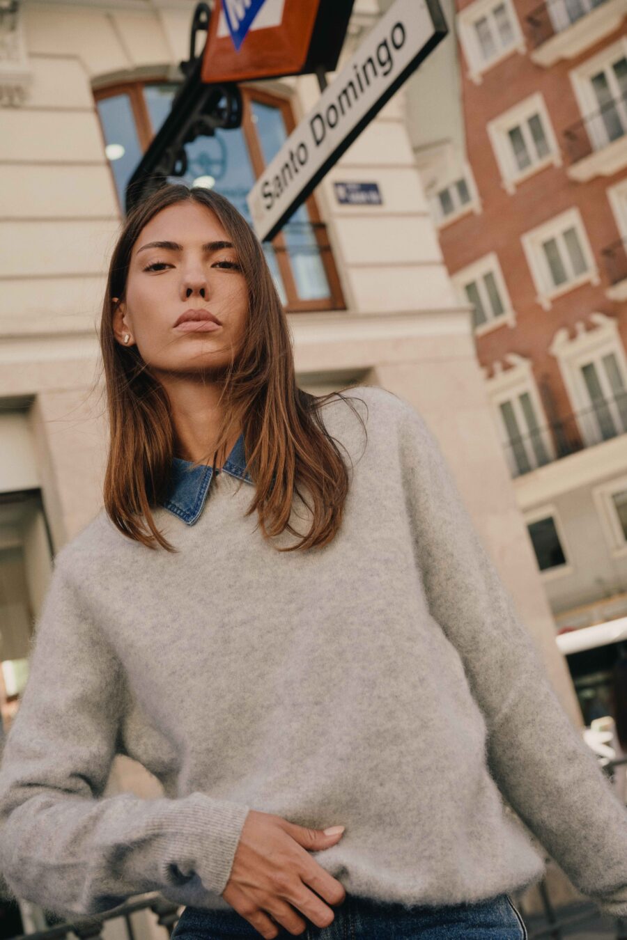 Pull femme en maille douce uni gris chiné | col rond | manches longues et laine chaude | Sahoma