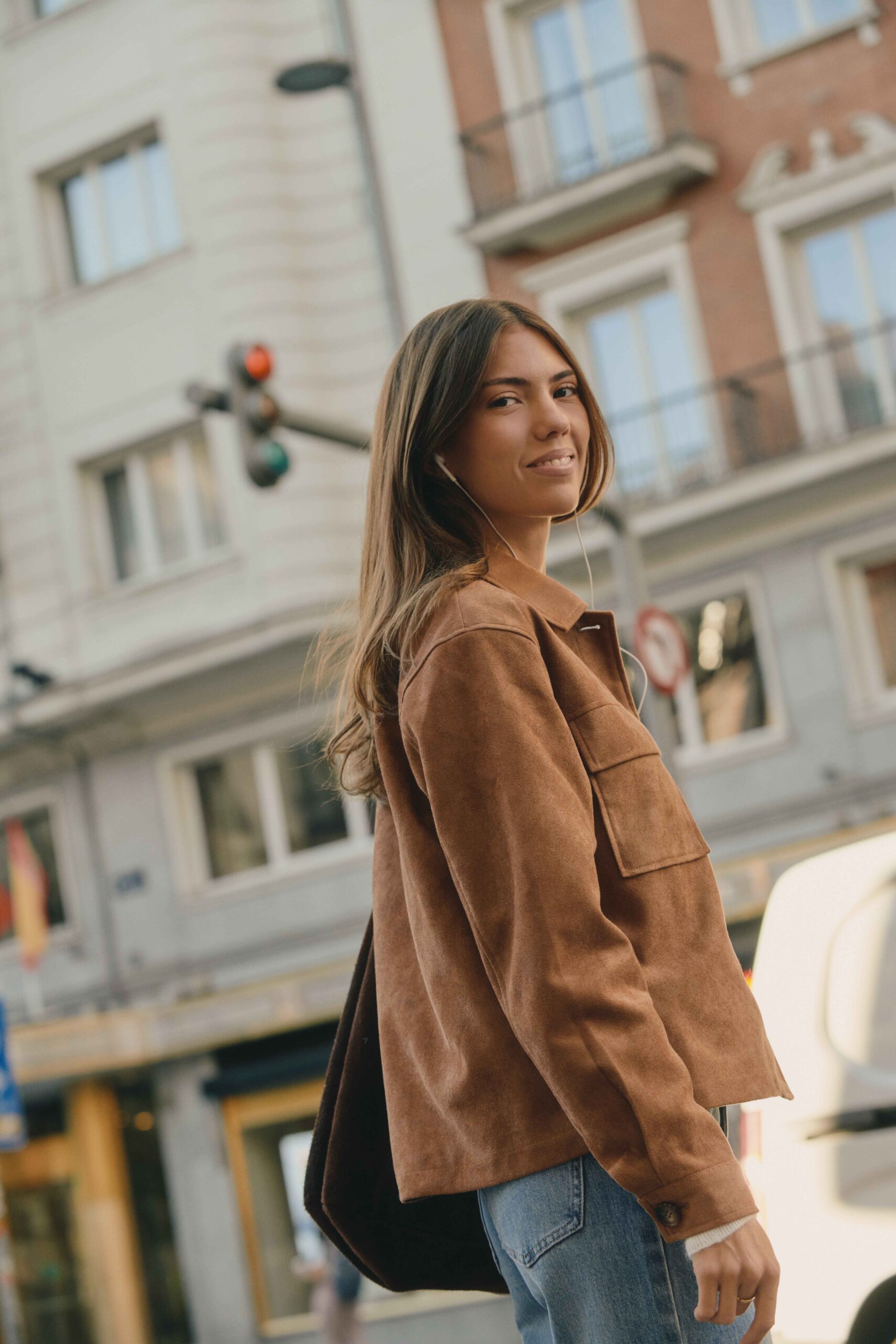 veste-hailey-camel-sahoma-2 Veste femme en suédine camel | chic et décontractée pour l’automne | Sahoma
